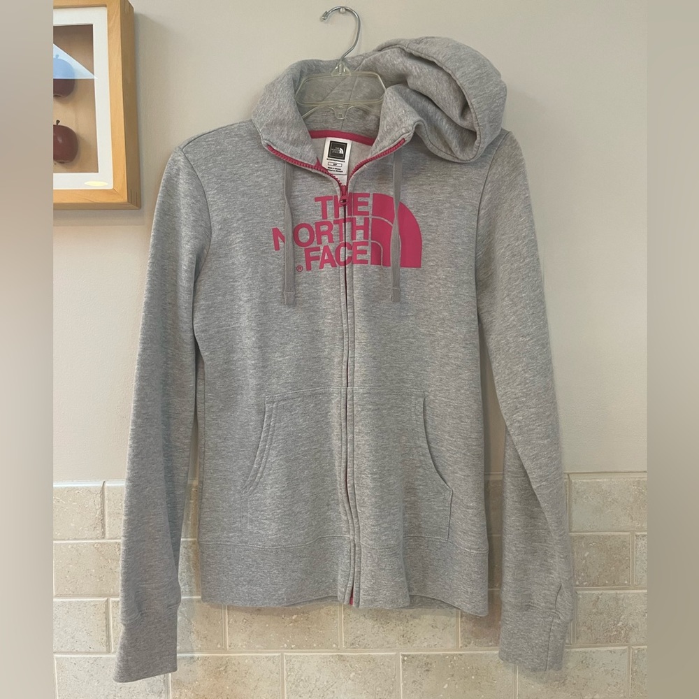 Like New North Face gray full zip hoodie!